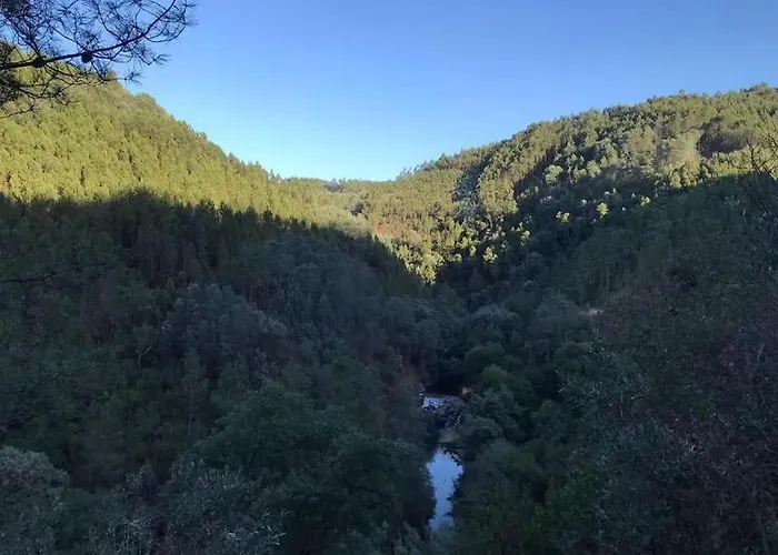 Casa Dos Veados بيت للعطل *